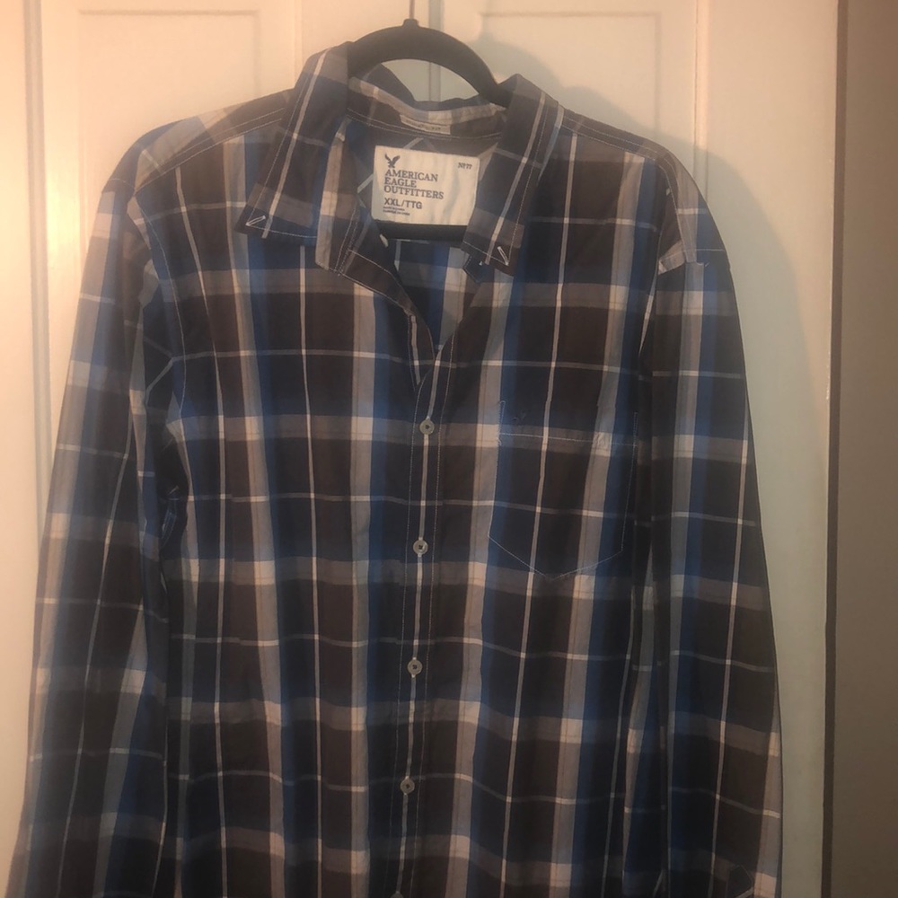 Men’s American eagle button down shirt